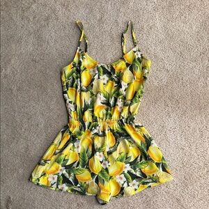 Lemon Print Women Romper size S